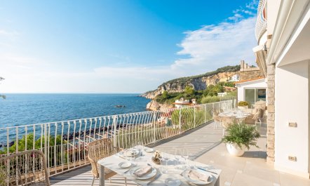 Sorrento Jewel 5