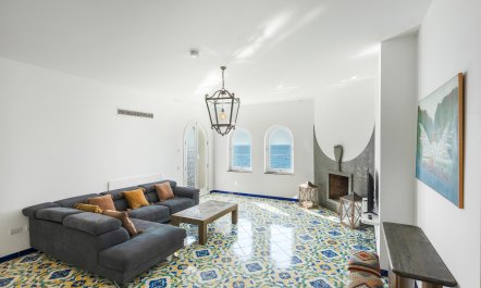 Sorrento Jewel 6
