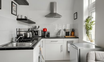 High Street Kensington 1