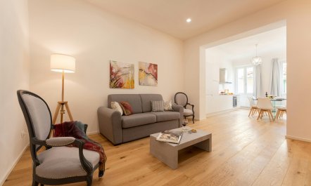 Florentine Flourish 1