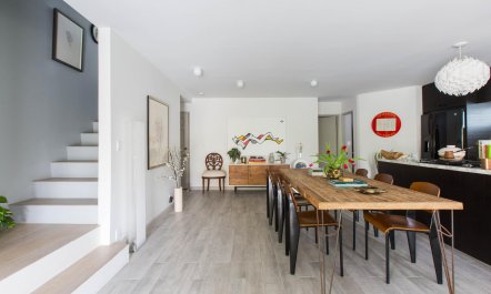 Canalside Charisma 8