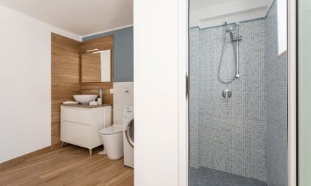 Shimmers by the Sea 7