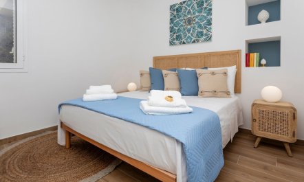 Shimmers by the Sea 4