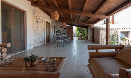 Charming Sicilian Hideout 5