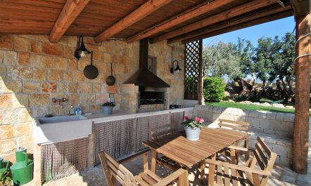 Charming Sicilian Hideout 7