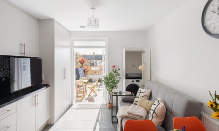 The Little London Home 2