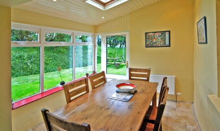 4 Bed in Portmagee 6