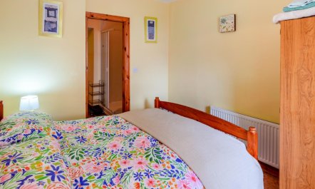 2 Bed in Kinvara 9