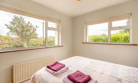 2 Bed in Glengarriff 8