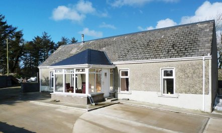 4 Bed in Carrigaholt