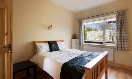 4 Bed in Carrigaholt 8