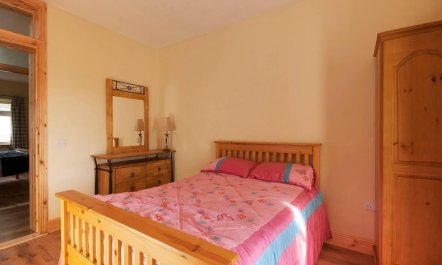 4 Bed in Carrigaholt 7