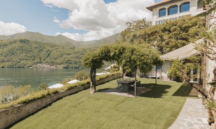 Golden Villa