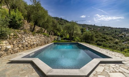 Your Coastal Retreat 2