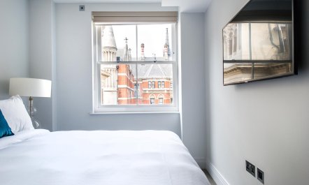 The Majestic Abode 6