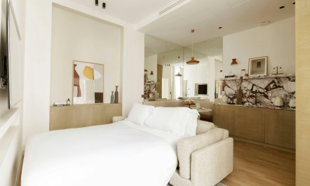 A Parisian Symphony 9