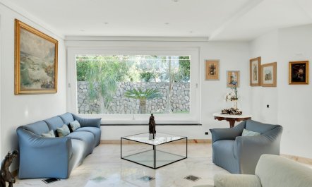 The Sorrento Pearl 4