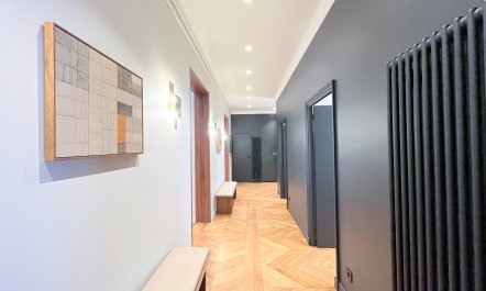 Champs-Élysées Luxury 7