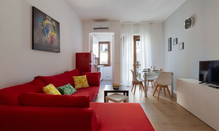 Walk along the Navigli 2