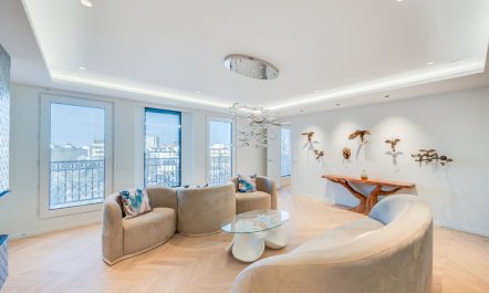 Notre-Dame's Embrace