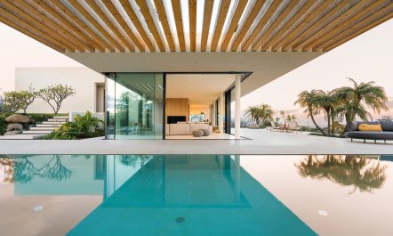 The Sicilian Seaside Retreat 2