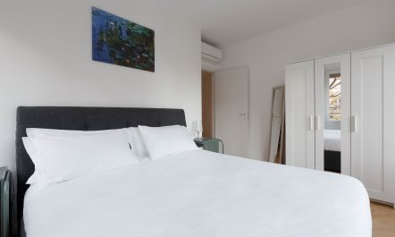 Noble House Retreat 8