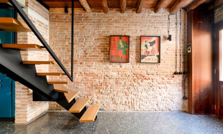 Venetian Loft 6