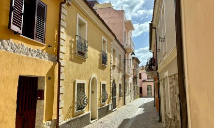 Quintessential Outlook 1