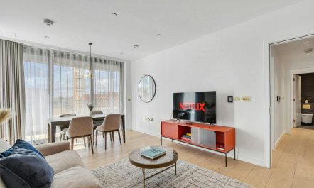 King's Cross Crown 0