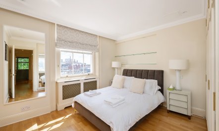 Knightsbridge Grandeur 7