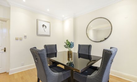 Knightsbridge Grandeur 8