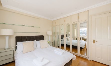 Knightsbridge Grandeur 8