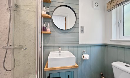 Daisy Shepherd's Hut 9