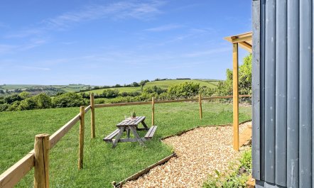 Hares Hideaway Shepherd's Hut, North Molton 7