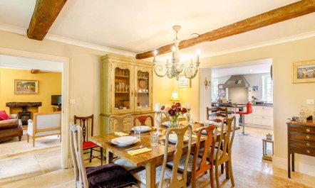 3 Bed in Harrogate 2