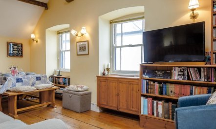 2 Bed in Appledore 1