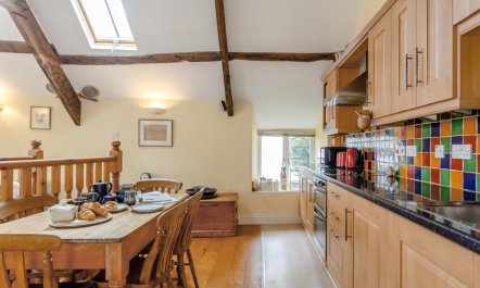 2 Bed in Appledore 5