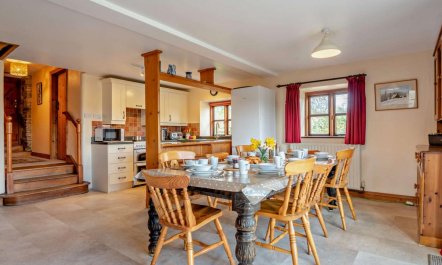 4 Bed in Painscastle 8