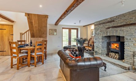 2 Bed in Lower Chapel 4