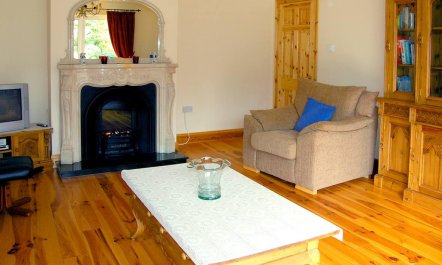 4 Bed in Beaufort 1