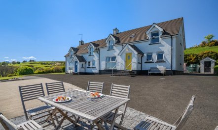 4 Bed in Cushendun