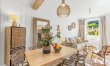 Lively Hideaway 0