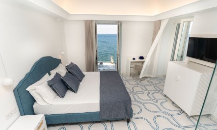 Fishermen's Retreat 6