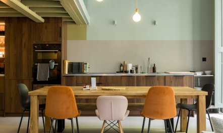 The Midnight Wonder 6