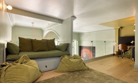 The Midnight Wonder 9