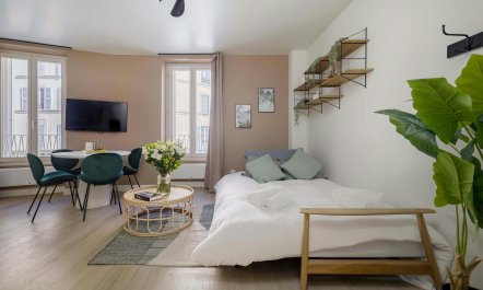 Sweet Parisian Dreams 3