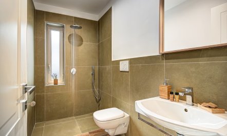 The Gold of Sorrento 8