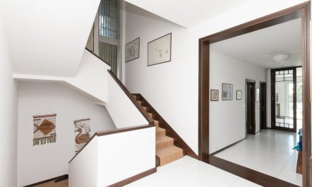 Opalescent Retreat 9