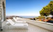 The Coastal Breeze 0