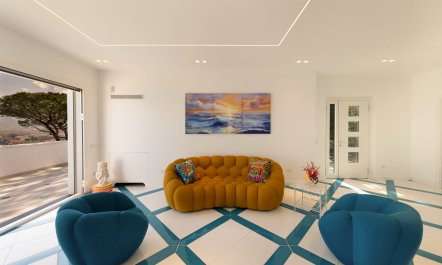 The Pearl of Sorrento